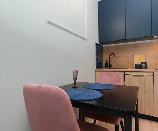 Hotel Dream Team Paderewskiego